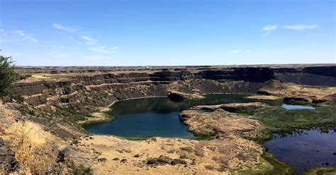 Dry falls washington - Dry Falls — at the heart of Eastern Washington’s channeled scablands of dry, connected flood channels and deep ravines — is the only Washington or Oregon site on the new heritage sites list ...